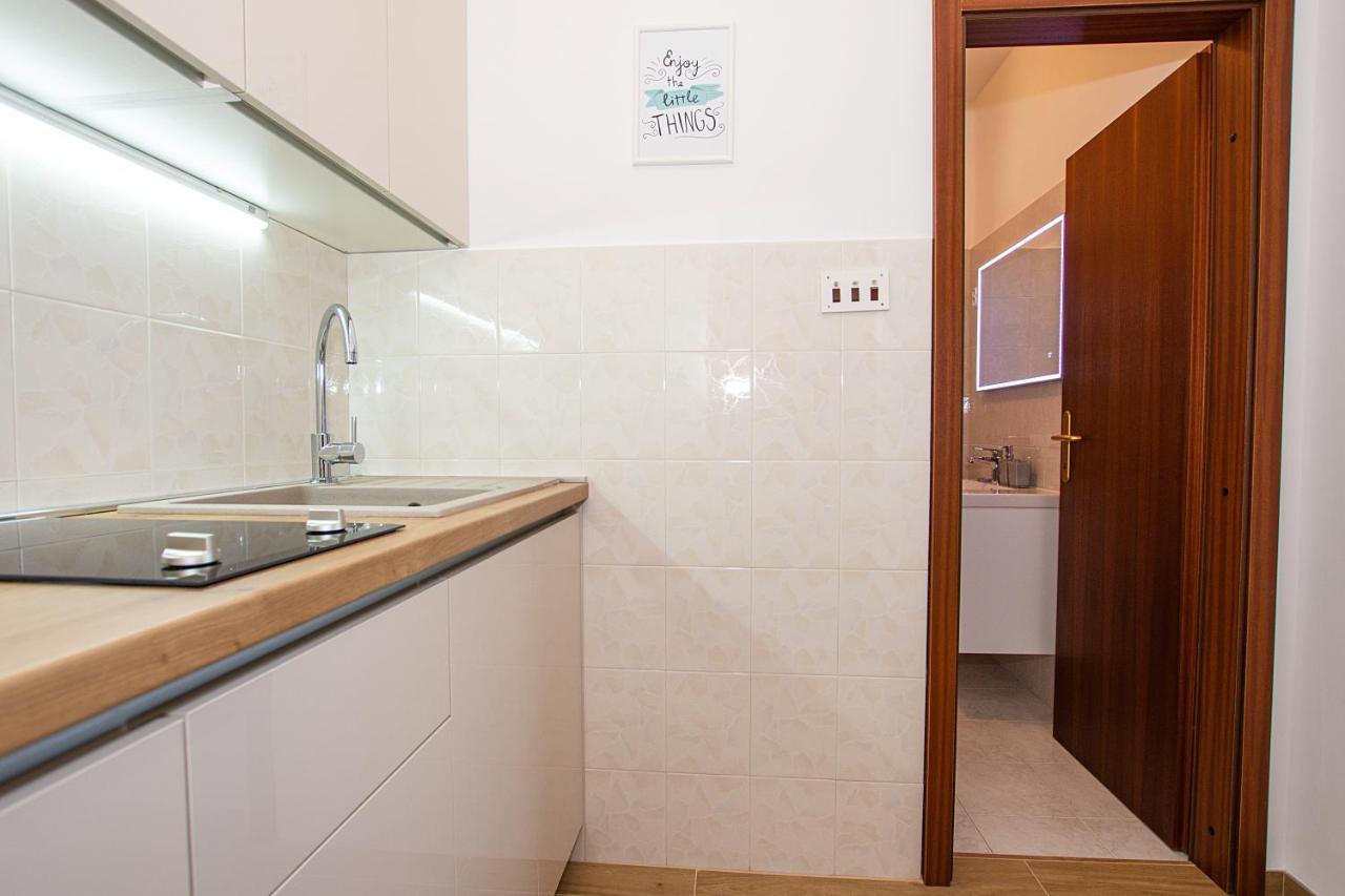 White Diamond Apartamento Vrsi Exterior foto